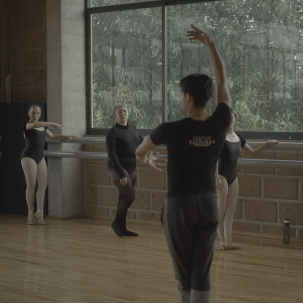 Ballet Intermedio / Avanzado - Imagen 2